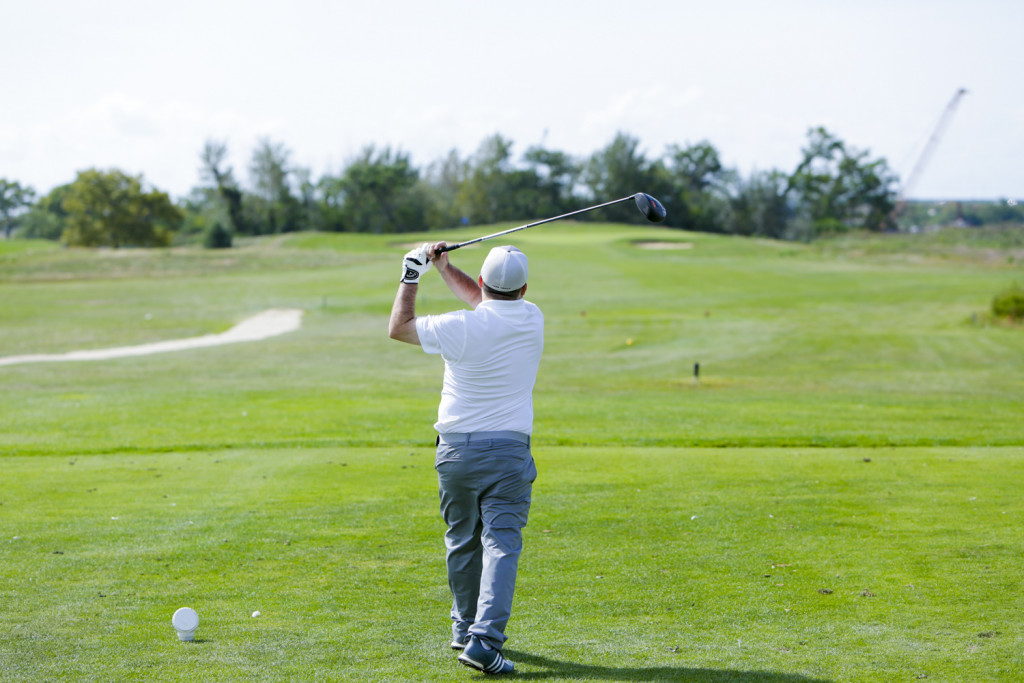 20170828_DEBANKED_GOLF_1305