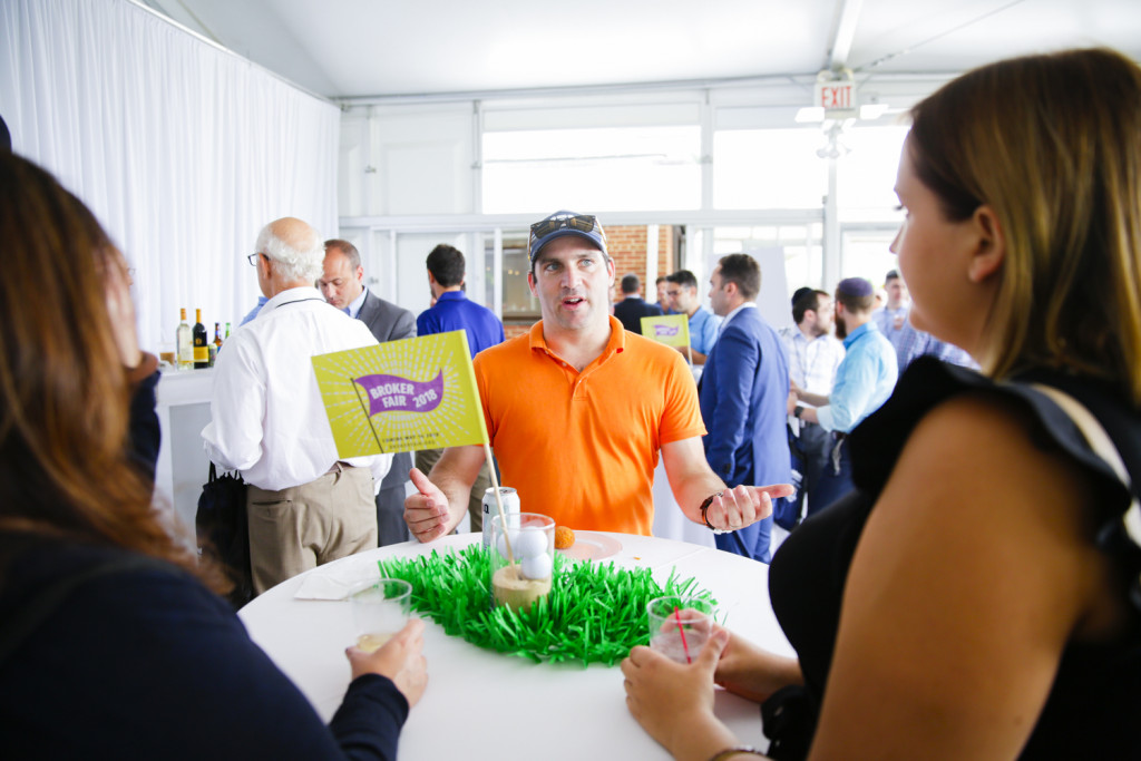 20170828_DEBANKED_GOLF_1787