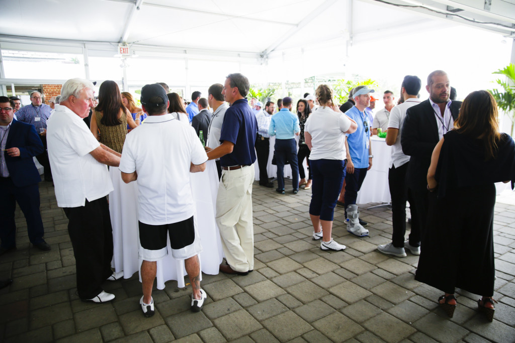 20170828_DEBANKED_GOLF_2239