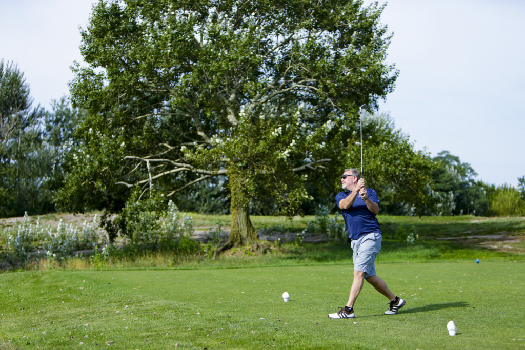 20170828_DEBANKED_GOLF_884