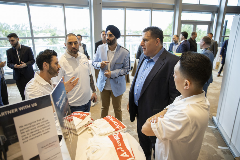 DeBanked_Miami_038_903A0178-E